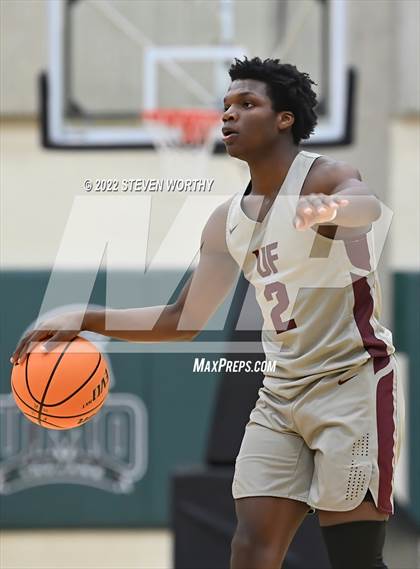 Thumbnail 3 in United Faith Christian Academy vs. Greenfield (NCISAA 1A State Championship) photogallery.