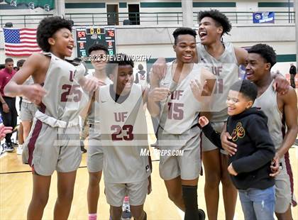 Thumbnail 2 in United Faith Christian Academy vs. Greenfield (NCISAA 1A State Championship) photogallery.