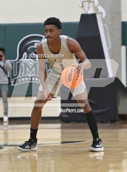 Thumbnail 2 in United Faith Christian Academy vs. Greenfield (NCISAA 1A State Championship) photogallery.
