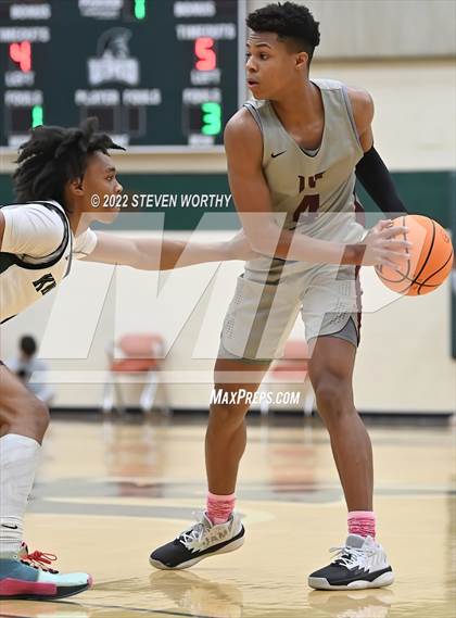 Thumbnail 3 in United Faith Christian Academy vs. Greenfield (NCISAA 1A State Championship) photogallery.