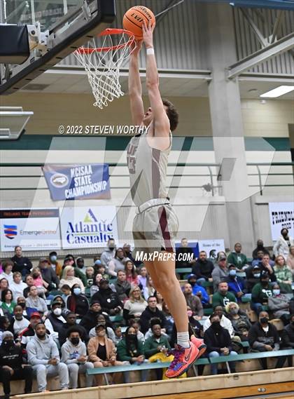 Thumbnail 3 in United Faith Christian Academy vs. Greenfield (NCISAA 1A State Championship) photogallery.