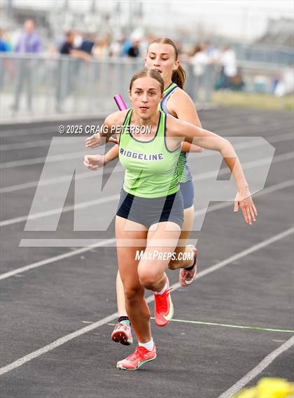Thumbnail 1 in Green Canyon and Logan @ Ridgeline (4x200m Relay) photogallery.