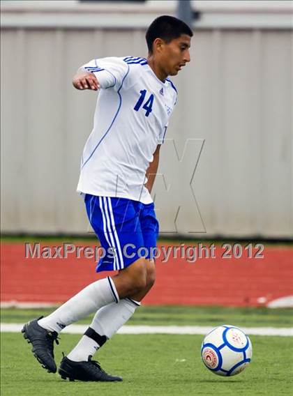 Thumbnail 3 in Clear Lake vs Seven Lakes (Pasadena Cup Invitational) photogallery.