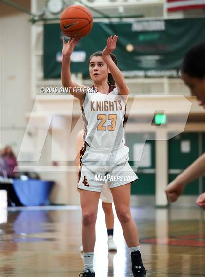 Thumbnail 2 in Lincoln vs. Las Lomas (Elite is Earned New Year Classic) photogallery.