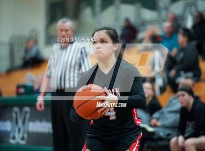 Thumbnail 3 in Lincoln vs. Las Lomas (Elite is Earned New Year Classic) photogallery.