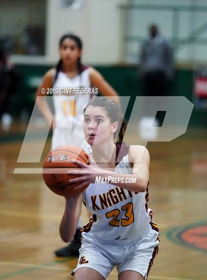 Thumbnail 3 in Lincoln vs. Las Lomas (Elite is Earned New Year Classic) photogallery.