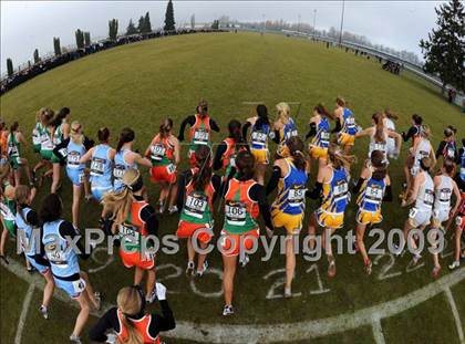 Thumbnail 3 in Nike Cross Nationals photogallery.
