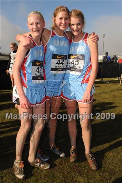 Thumbnail 2 in Nike Cross Nationals photogallery.