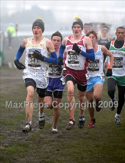 Thumbnail 2 in Nike Cross Nationals photogallery.
