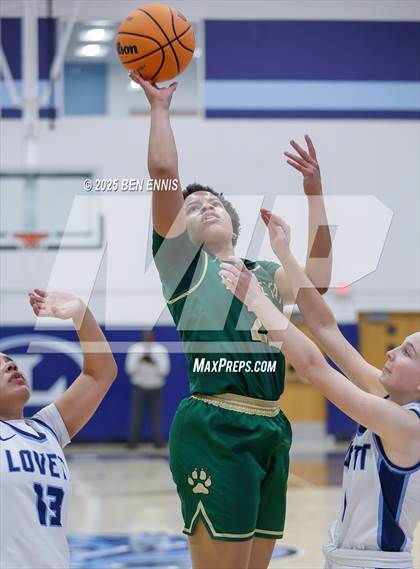 Thumbnail 2 in Wesleyan @ Lovett photogallery.