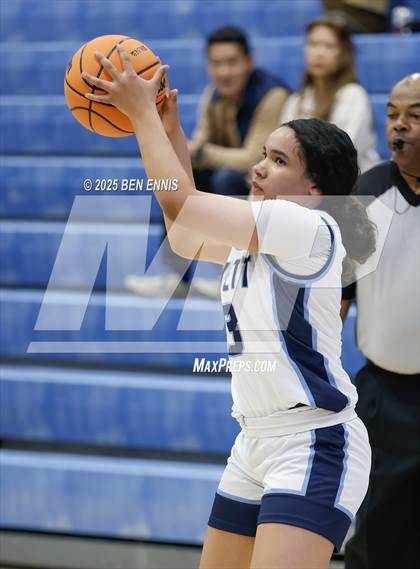 Thumbnail 1 in Wesleyan @ Lovett photogallery.