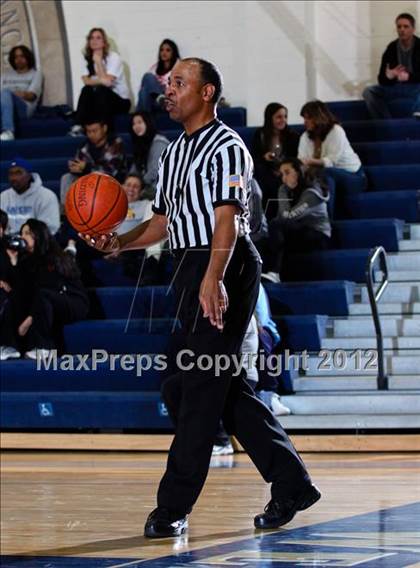 Thumbnail 3 in Edison vs. West Ranch (CIF SS Playoffs) photogallery.
