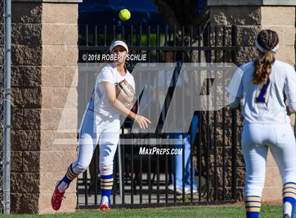 Thumbnail 1 in Vanden vs. Benicia (D3 CIF SJS Final Game 1) photogallery.