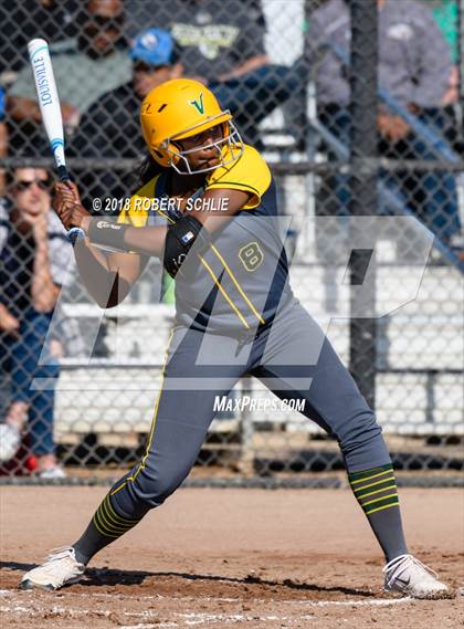 Thumbnail 2 in Vanden vs. Benicia (D3 CIF SJS Final Game 1) photogallery.