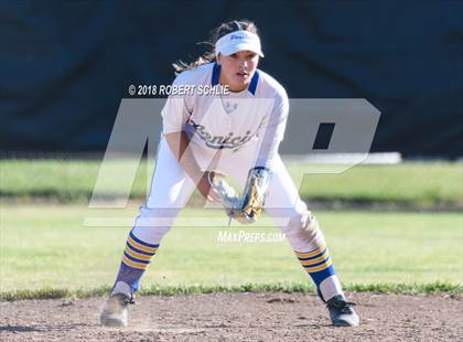 Thumbnail 1 in Vanden vs. Benicia (D3 CIF SJS Final Game 1) photogallery.