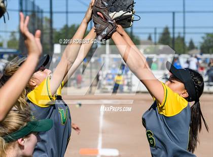 Thumbnail 3 in Vanden vs. Benicia (D3 CIF SJS Final Game 1) photogallery.