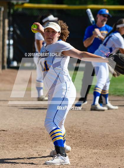 Thumbnail 3 in Vanden vs. Benicia (D3 CIF SJS Final Game 1) photogallery.