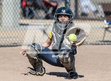 Thumbnail 2 in Vanden vs. Benicia (D3 CIF SJS Final Game 1) photogallery.