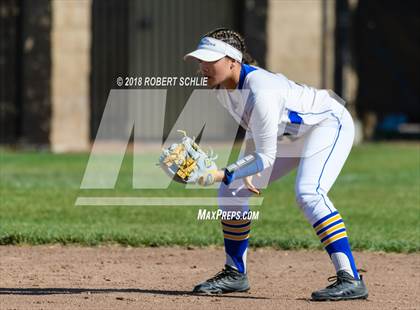 Thumbnail 1 in Vanden vs. Benicia (D3 CIF SJS Final Game 1) photogallery.