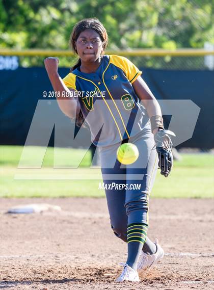 Thumbnail 3 in Vanden vs. Benicia (D3 CIF SJS Final Game 1) photogallery.
