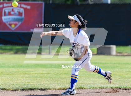 Thumbnail 1 in Vanden vs. Benicia (D3 CIF SJS Final Game 1) photogallery.