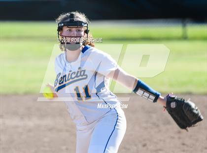 Thumbnail 1 in Vanden vs. Benicia (D3 CIF SJS Final Game 1) photogallery.