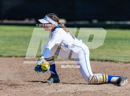 Thumbnail 2 in Vanden vs. Benicia (D3 CIF SJS Final Game 1) photogallery.
