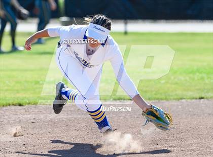 Thumbnail 3 in Vanden vs. Benicia (D3 CIF SJS Final Game 1) photogallery.