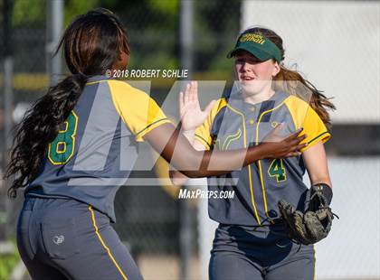 Thumbnail 2 in Vanden vs. Benicia (D3 CIF SJS Final Game 1) photogallery.