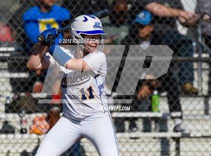Thumbnail 3 in Vanden vs. Benicia (D3 CIF SJS Final Game 1) photogallery.