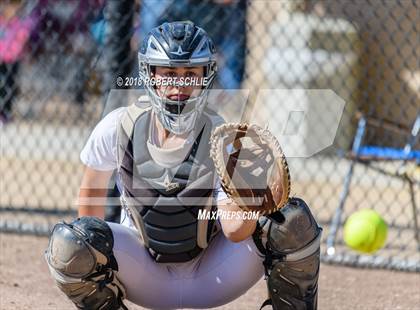 Thumbnail 1 in Vanden vs. Benicia (D3 CIF SJS Final Game 1) photogallery.