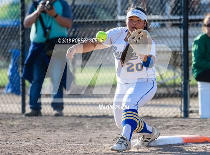 Thumbnail 2 in Vanden vs. Benicia (D3 CIF SJS Final Game 1) photogallery.