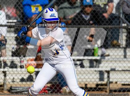 Thumbnail 2 in Vanden vs. Benicia (D3 CIF SJS Final Game 1) photogallery.