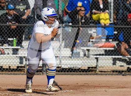 Thumbnail 2 in Vanden vs. Benicia (D3 CIF SJS Final Game 1) photogallery.