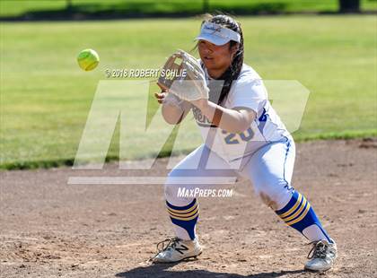 Thumbnail 1 in Vanden vs. Benicia (D3 CIF SJS Final Game 1) photogallery.