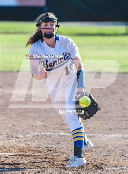 Thumbnail 1 in Vanden vs. Benicia (D3 CIF SJS Final Game 1) photogallery.