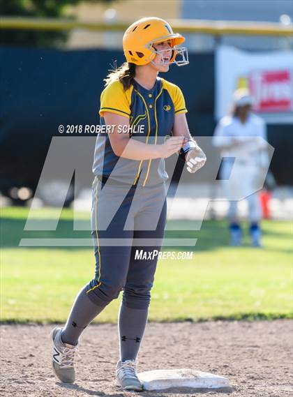 Thumbnail 2 in Vanden vs. Benicia (D3 CIF SJS Final Game 1) photogallery.