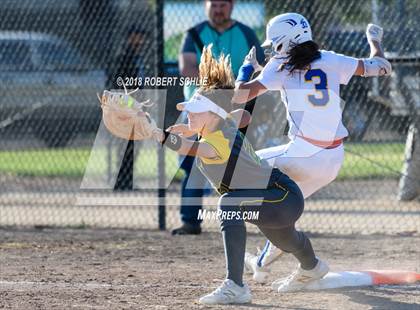 Thumbnail 1 in Vanden vs. Benicia (D3 CIF SJS Final Game 1) photogallery.