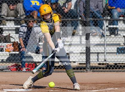 Thumbnail 3 in Vanden vs. Benicia (D3 CIF SJS Final Game 1) photogallery.