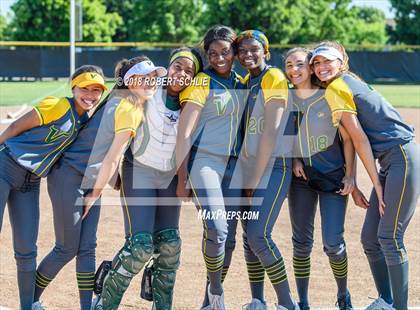 Thumbnail 3 in Vanden vs. Benicia (D3 CIF SJS Final Game 1) photogallery.
