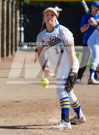 Thumbnail 1 in Vanden vs. Benicia (D3 CIF SJS Final Game 1) photogallery.