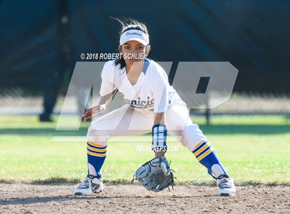 Thumbnail 3 in Vanden vs. Benicia (D3 CIF SJS Final Game 1) photogallery.