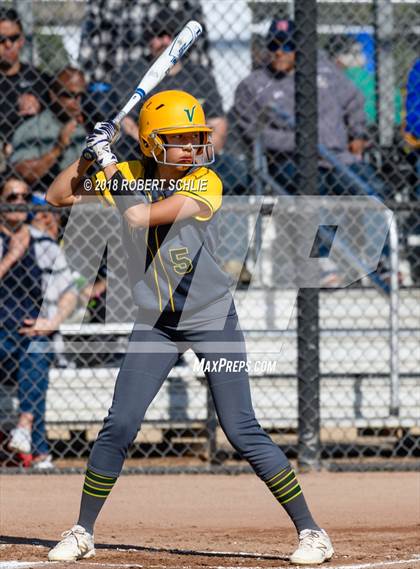 Thumbnail 2 in Vanden vs. Benicia (D3 CIF SJS Final Game 1) photogallery.