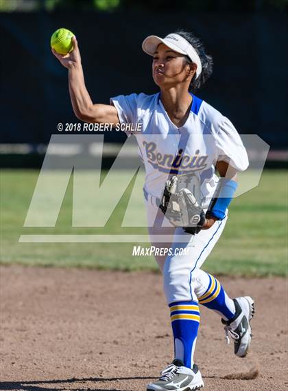 Thumbnail 2 in Vanden vs. Benicia (D3 CIF SJS Final Game 1) photogallery.