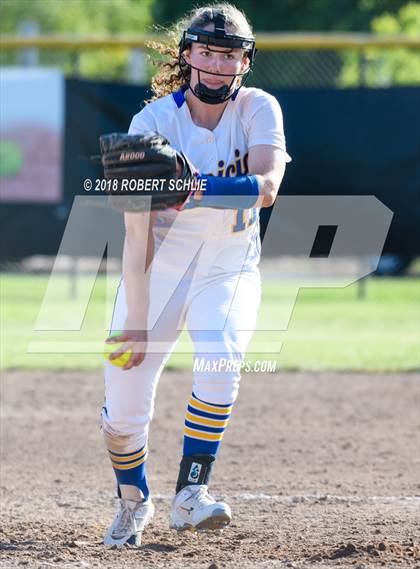 Thumbnail 1 in Vanden vs. Benicia (D3 CIF SJS Final Game 1) photogallery.