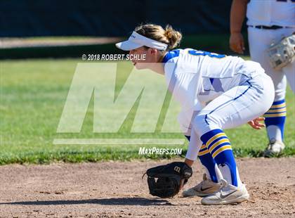 Thumbnail 2 in Vanden vs. Benicia (D3 CIF SJS Final Game 1) photogallery.