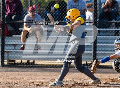 Thumbnail 3 in Vanden vs. Benicia (D3 CIF SJS Final Game 1) photogallery.