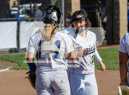 Thumbnail 2 in Vanden vs. Benicia (D3 CIF SJS Final Game 1) photogallery.