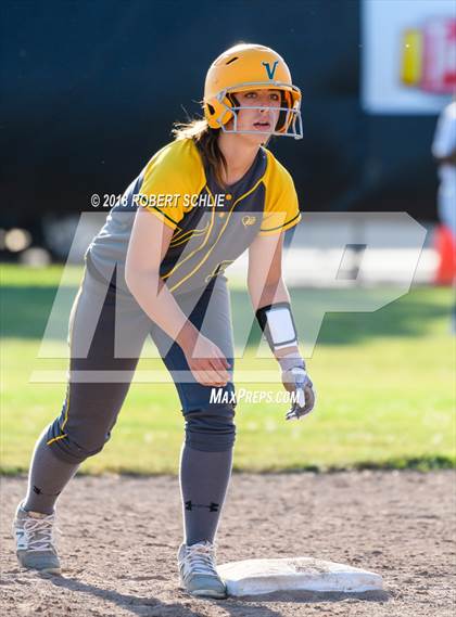 Thumbnail 3 in Vanden vs. Benicia (D3 CIF SJS Final Game 1) photogallery.