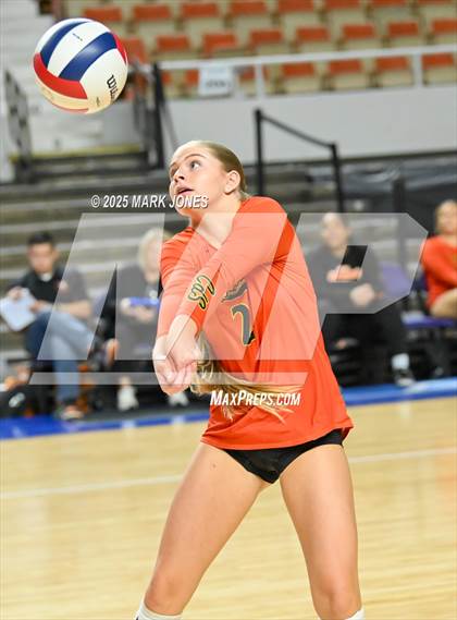 Thumbnail 2 in Xavier College Prep vs. Corona del Sol (AIA 6A Final) photogallery.